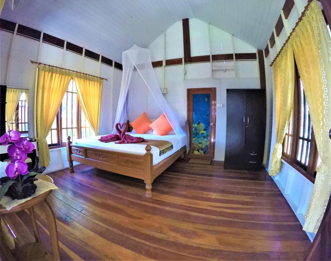 Koh Jum Coral Bay Resort 外观 照片