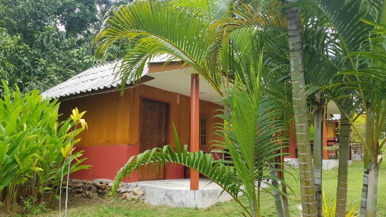 Koh Jum Coral Bay Resort 外观 照片